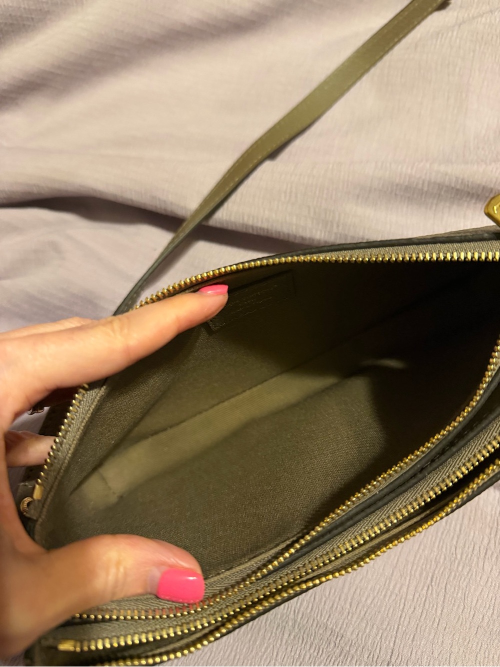 Louis Vuitton Olive Green Empreinte Multi-Pochette with Gold Hardware - Picture 3 of 11